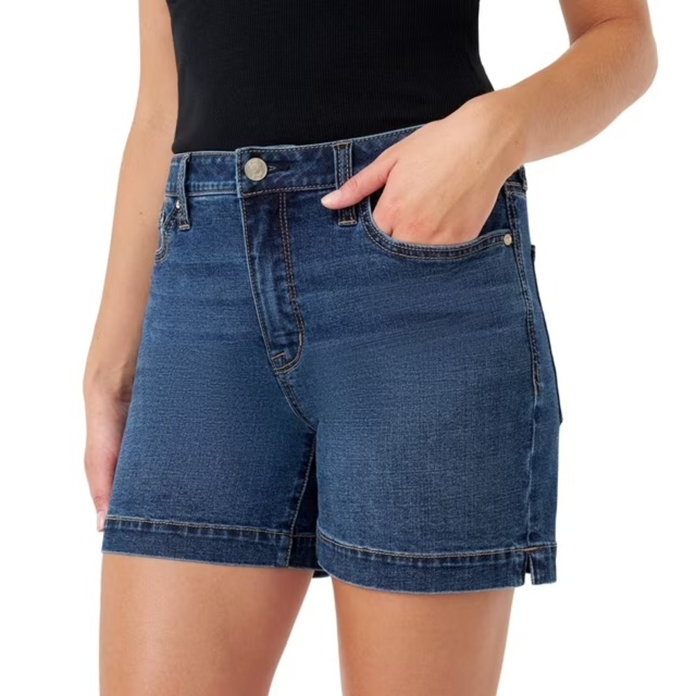 NWT Seven7 Women's Denim Weekend Short Size 10 Dark Wash